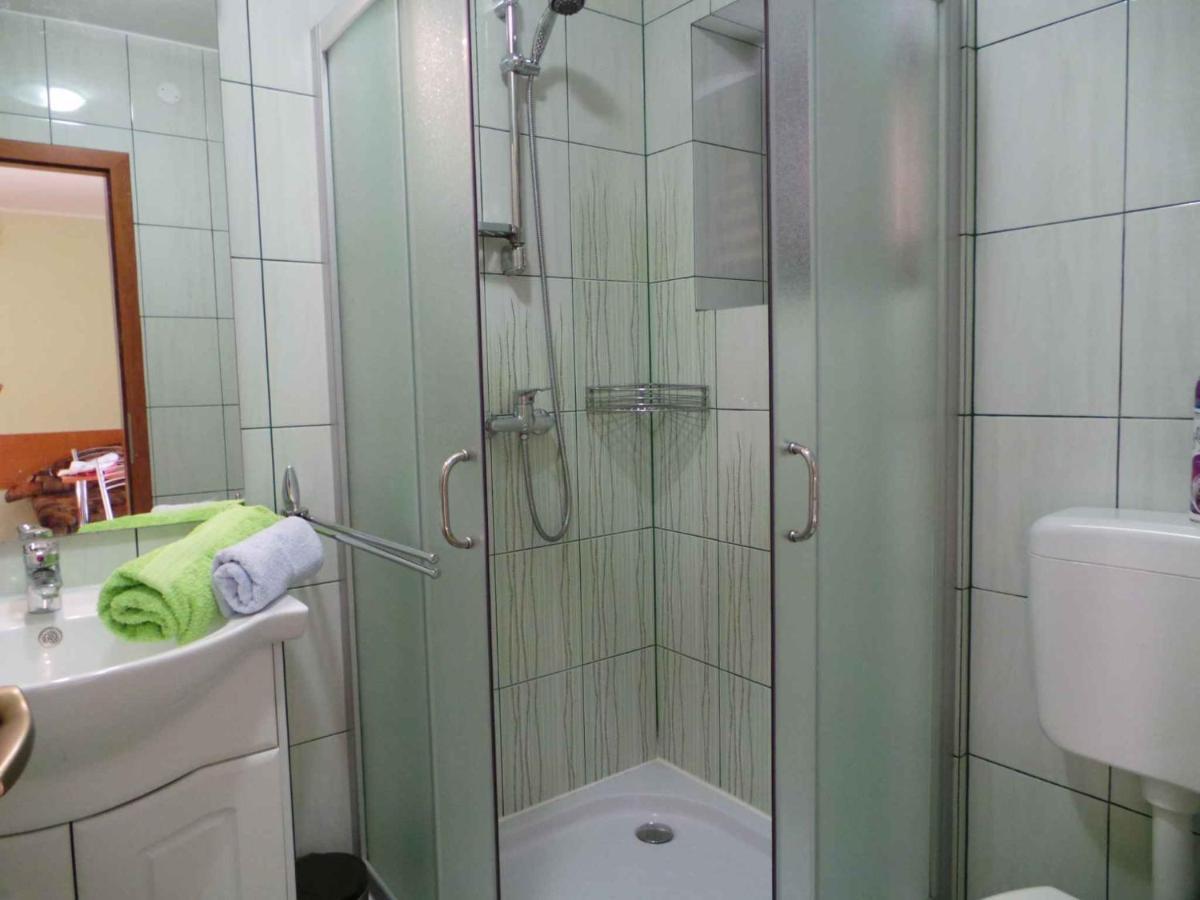 Studio In Plomin Luka/Istrien 8881 المظهر الخارجي الصورة